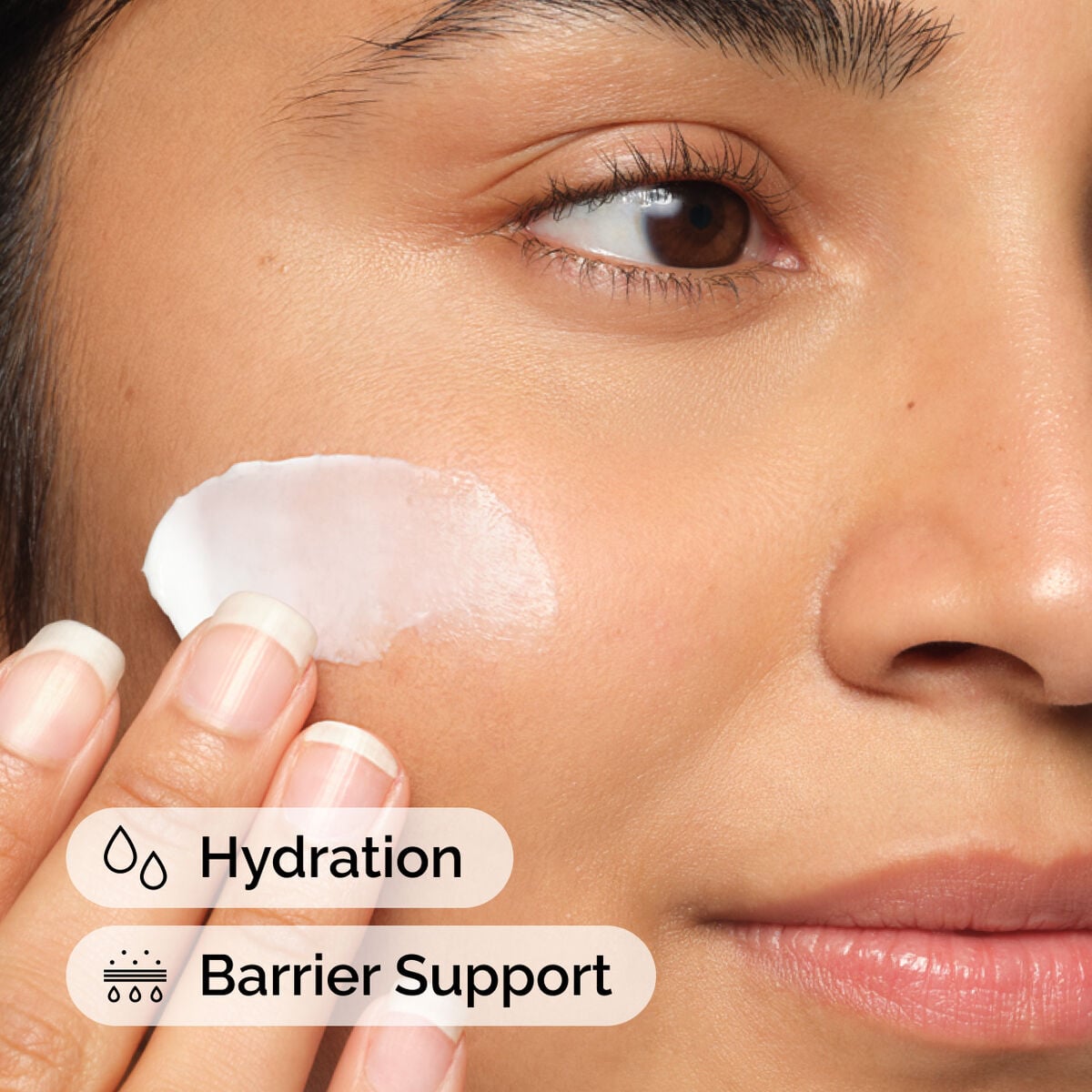 natural-moisturizing-factors-ha-g6 ord-natural-moisturizing-factors-ha-model-application-with-benefits.jpg